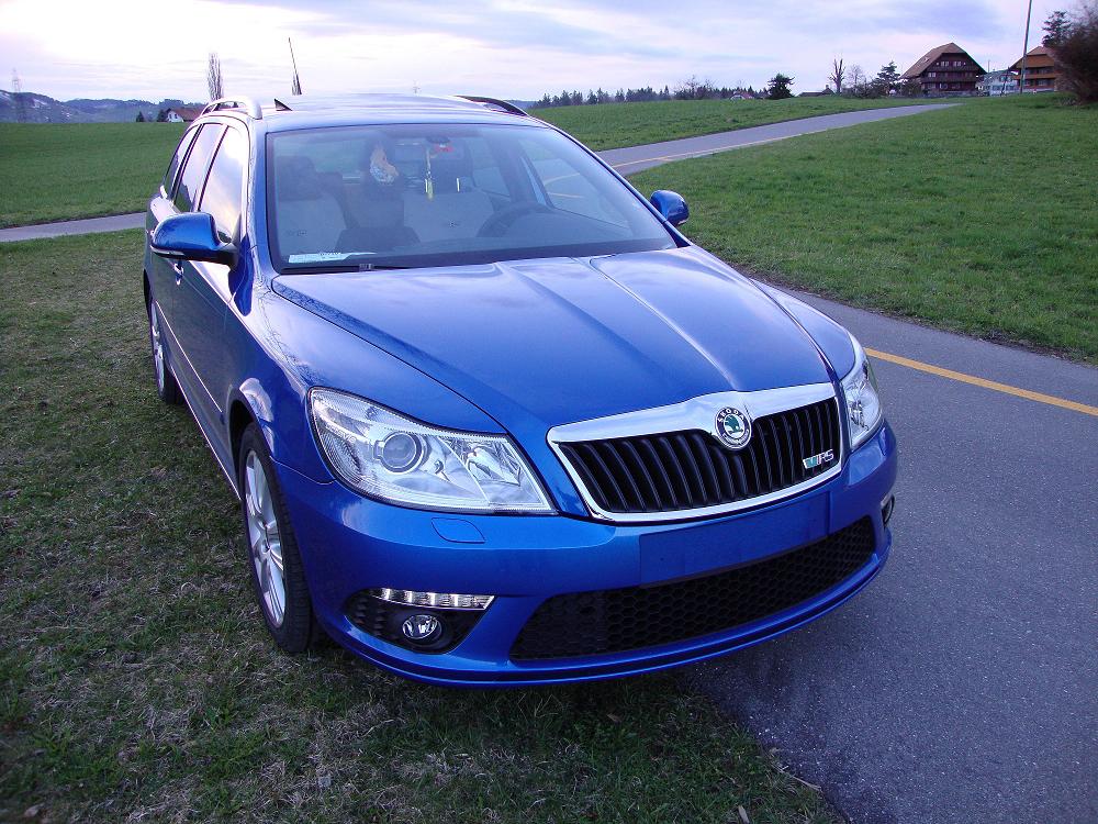 Skoda Octavia RS 1.JPG